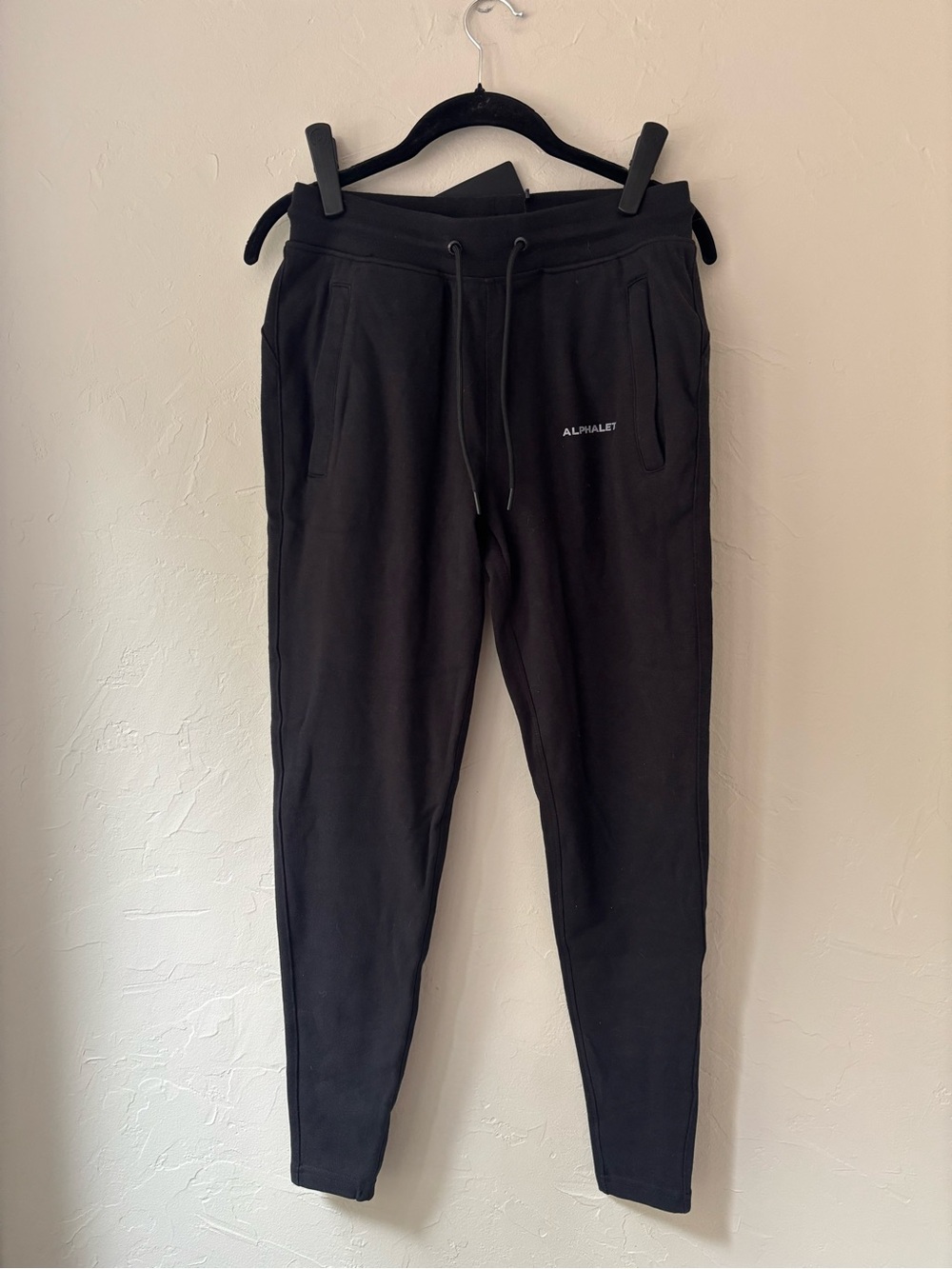 Alphalete NWT Joggers S Black - Lounge Pants